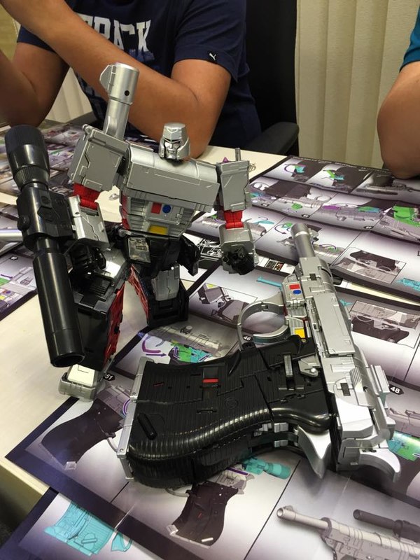 New Pictures Of Maketoys Unofficial MP ReMaster Megatron Despotron, Cross Dimension And More 23 (23 of 40)
